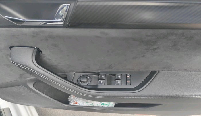 2021 Skoda Superb SPORTLINE AT, Petrol, Automatic, 1,15,573 km, interior