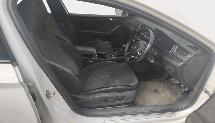 2021 Skoda Superb SPORTLINE AT, Petrol, Automatic, 1,15,573 km, interior