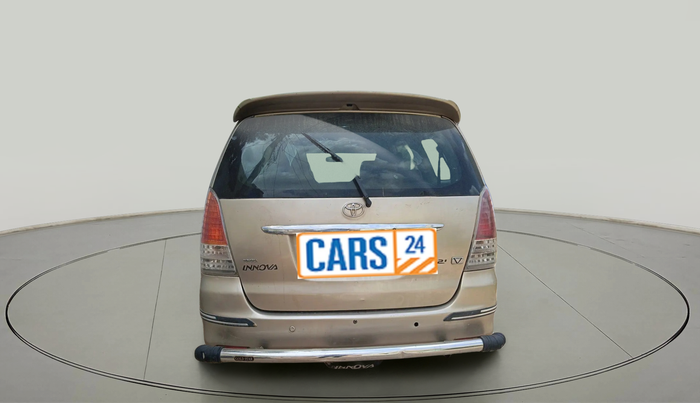 2011 Toyota Innova V 2.5 7 STR, Diesel, Manual, 1,12,838 km, exterior