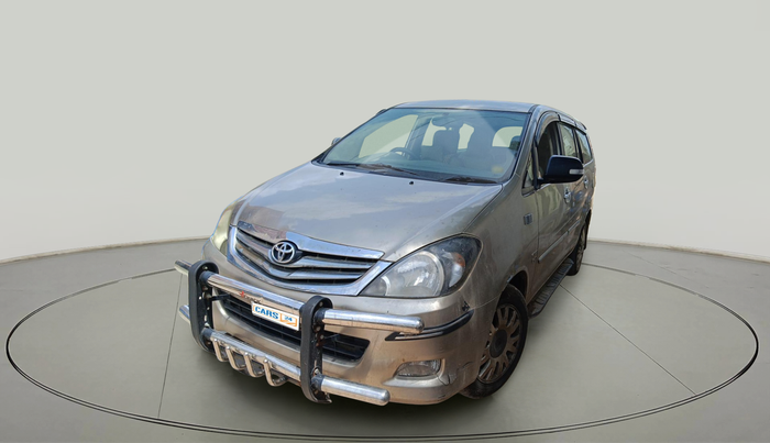 2011 Toyota Innova V 2.5 7 STR, Diesel, Manual, 1,12,838 km, exterior