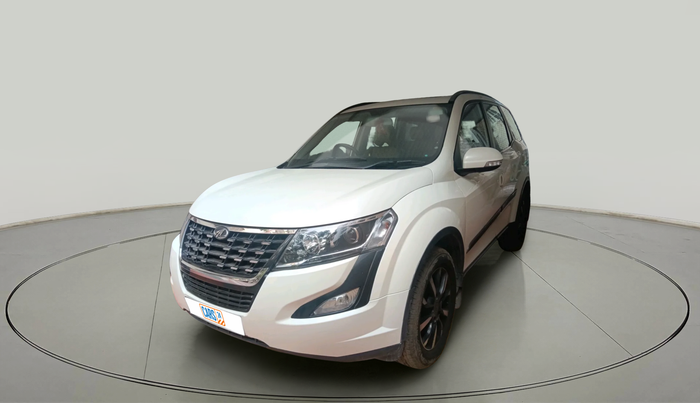 2019 Mahindra XUV500 W11 AT, Diesel, Automatic, 84,698 km, exterior