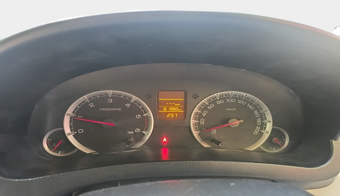 2013 Maruti Swift Dzire VDI, Diesel, Manual, 1,61,980 km, interior