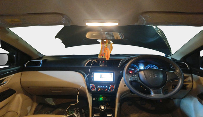 2018 Maruti Ciaz DELTA DIESEL 1.3, Diesel, Manual, 37,417 km, interior