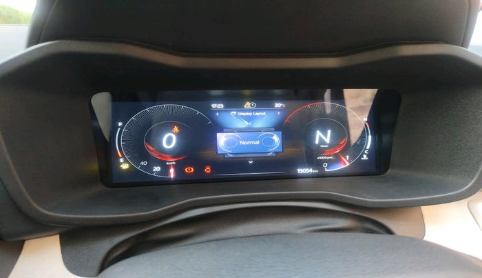 2024 Mahindra XUV 3XO AX7 1.5 Turbo Diesel Autoshift Plus, Diesel, Automatic, 13,054 km, interior