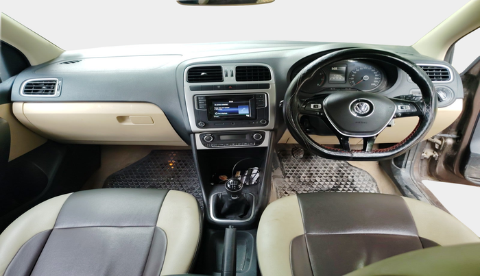 2016 Volkswagen Ameo HIGHLINE1.2L, Petrol, Manual, 71,745 km, interior