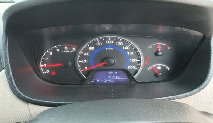 2016 Hyundai Grand i10 SPORTZ 1.1 CRDI, Diesel, Manual, 1,44,544 km, interior