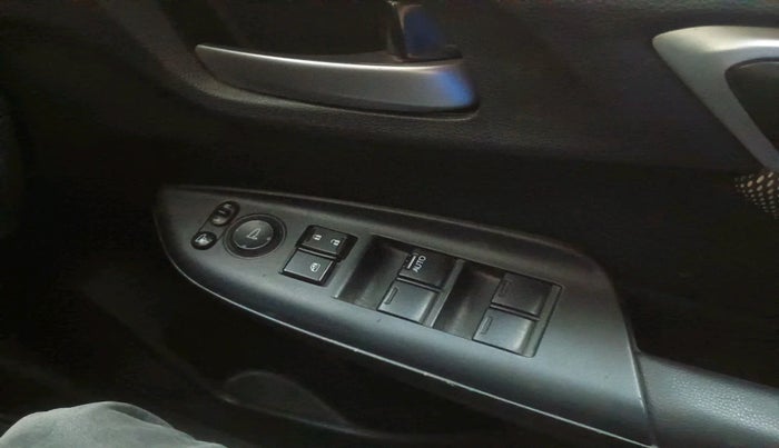 2018 Honda WR-V 1.5L I-DTEC VX MT, Diesel, Manual, 92,147 km, interior