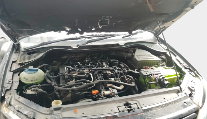 2013 Volkswagen Vento COMFORTLINE DIESEL 1.6, Diesel, Manual, 1,30,000 km, exterior