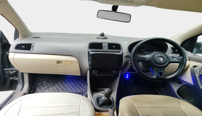 2013 Volkswagen Vento COMFORTLINE DIESEL 1.6, Diesel, Manual, 1,30,000 km, interior