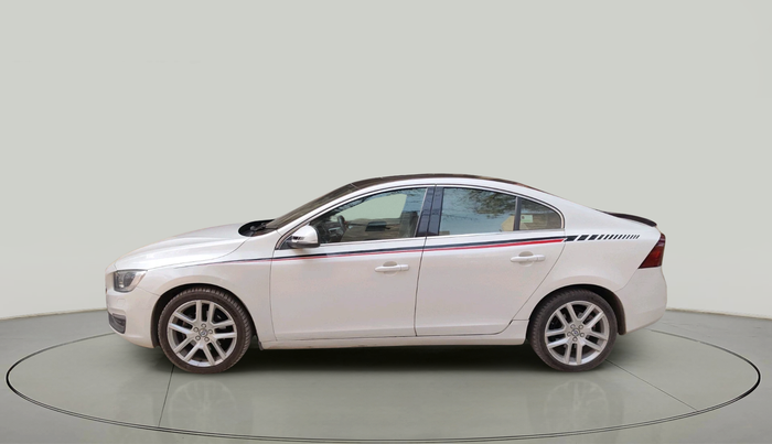 2018 Volvo S60 Momentum D4, Diesel, Automatic, 61,054 km, exterior