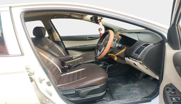 2014 Hyundai i20 ASTA 1.4 CRDI, Diesel, Manual, 65,211 km, interior