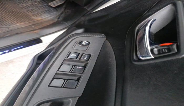 2021 Maruti Swift VXI, Petrol, Manual, 73,168 km, interior