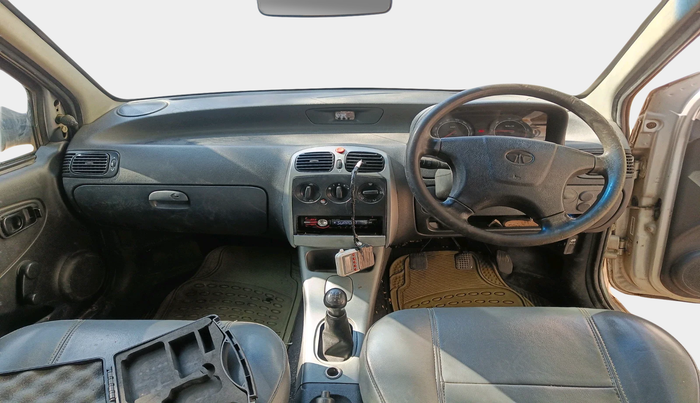 2010 Tata Indica V2 DLS, Diesel, Manual, 1,00,327 km, interior