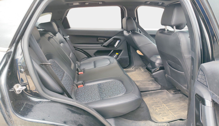 2022 Tata Harrier XZ PLUS 2.0L DARK EDITION, Diesel, Manual, 1,06,873 km, interior