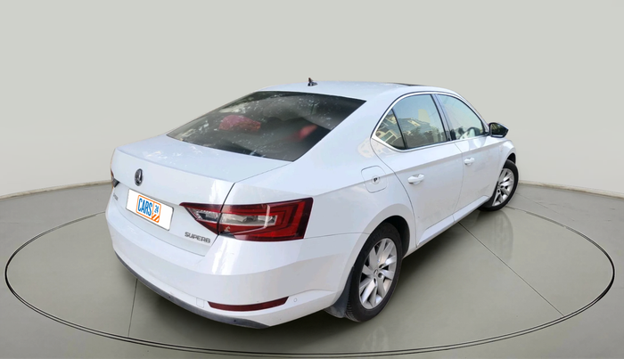 2019 Skoda Superb L&K 1.8 TSI AT, Petrol, Automatic, 1,02,255 km, exterior