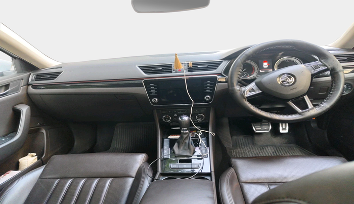 2019 Skoda Superb L&K 1.8 TSI AT, Petrol, Automatic, 1,02,255 km, interior