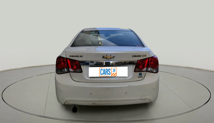 2010 Chevrolet Cruze LTZ, Diesel, Manual, 1,44,792 km, exterior