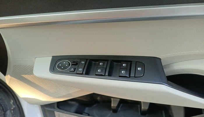 2022 KIA CARENS PRESTIGE PLUS 1.5 DIESEL 7 STR, Diesel, Manual, 82,850 km, interior