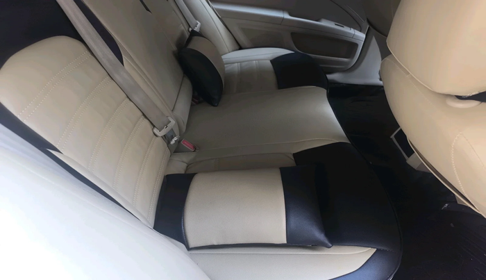 2012 Skoda Superb ELEGANCE 2.0 TDI CR AT, Diesel, Automatic, 1,11,855 km, interior