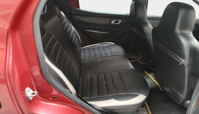 2019 Renault Kwid RXT 1.0 (O), Petrol, Manual, 54,477 km, interior