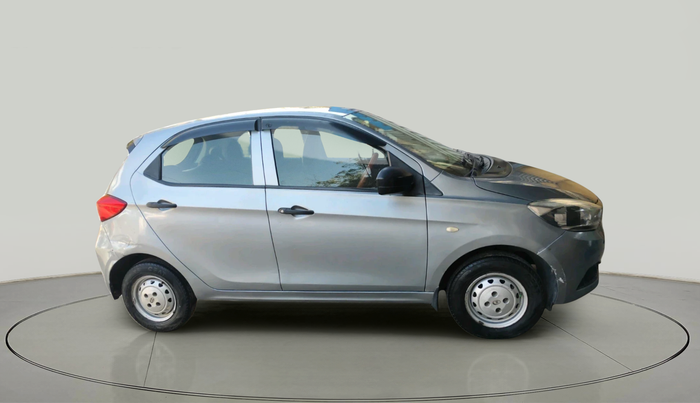 2018 Tata Tiago XM PETROL, Petrol, Manual, 1,11,771 km, exterior