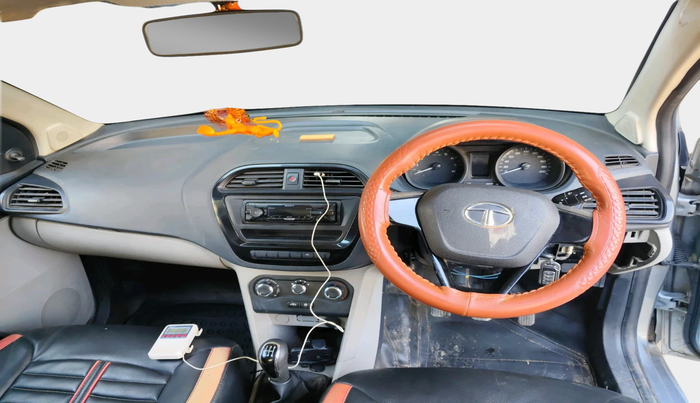 2018 Tata Tiago XM PETROL, Petrol, Manual, 1,11,771 km, interior