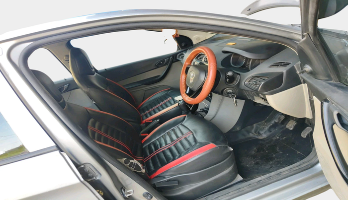 2018 Tata Tiago XM PETROL, Petrol, Manual, 1,11,771 km, interior