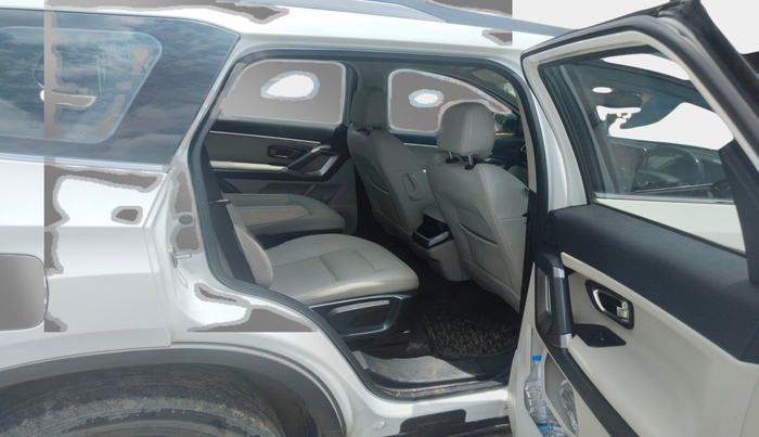 2021 Tata Safari XZ PLUS 6 S, Diesel, Manual, 79,300 km, interior