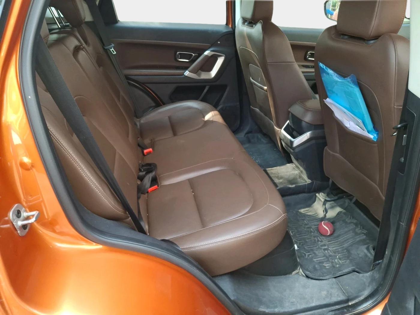 2019 Tata Harrier XZ 2.0L, Diesel, Manual, 1,29,646 km, interior