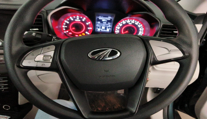 2022 Mahindra XUV300 W6 1.2 PETROL AMT, Petrol, Automatic, 66,136 km, interior