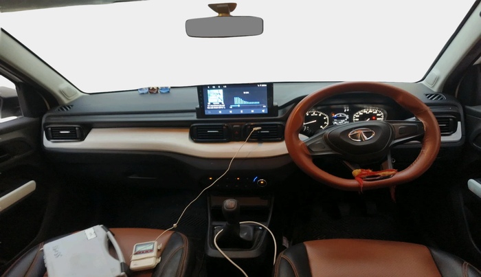 2022 Tata PUNCH PURE MT, Petrol, Manual, 47,946 km, interior