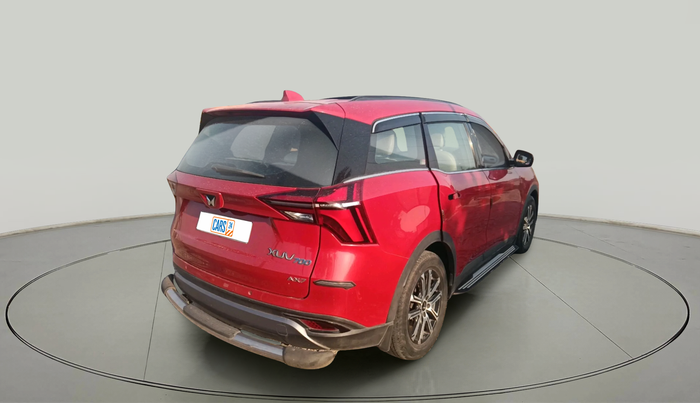 2023 Mahindra XUV700 AX7 Petrol MT 7 STR, Petrol, Manual, 67,678 km, exterior