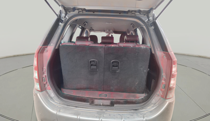 2014 Mahindra XUV500 W6, Diesel, Manual, 76,396 km, exterior