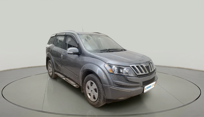 2014 Mahindra XUV500 W6, Diesel, Manual, 76,396 km, exterior