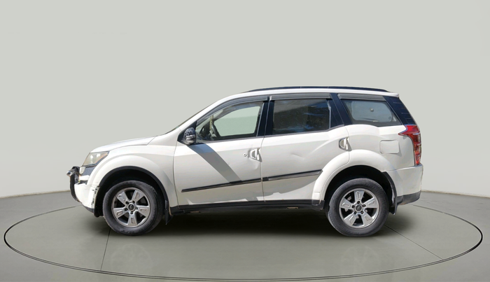 2012 Mahindra XUV500 W8, Diesel, Manual, 1,90,886 km, exterior