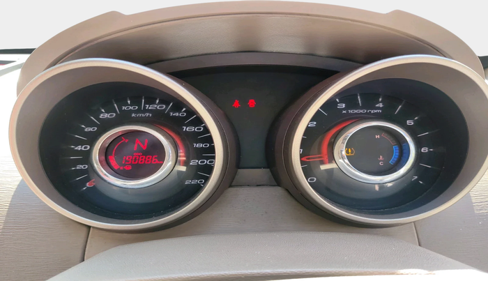 2012 Mahindra XUV500 W8, Diesel, Manual, 1,90,886 km, interior