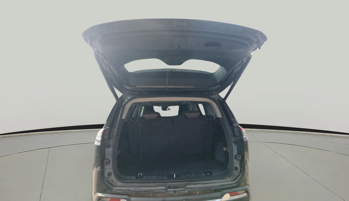 2022 Jeep MERIDIAN LIMITED (O) 4X4 AT, Diesel, Automatic, 63,870 km, exterior