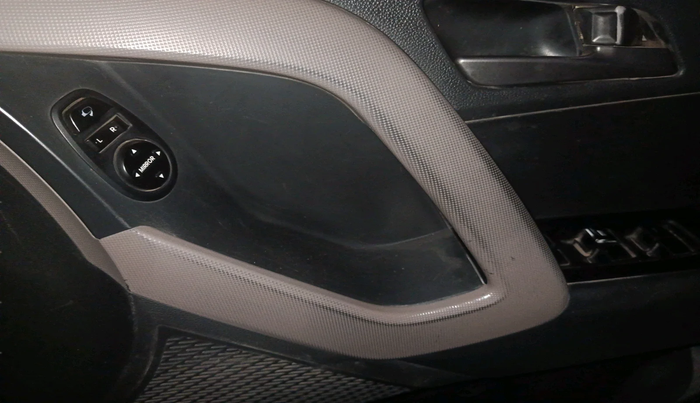 2015 Hyundai Creta SX PLUS 1.6 DIESEL, Diesel, Manual, 1,79,180 km, interior