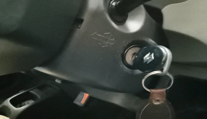 2011 Maruti Wagon R 1.0 VXI, Petrol, Manual, 41,806 km, interior