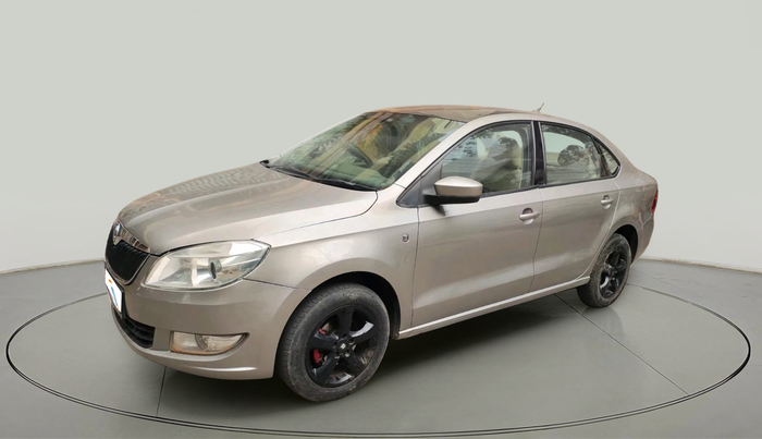 2014 Skoda Rapid 1.5 TDI CR ELEGANCE, Diesel, Manual, 1,32,070 km, exterior