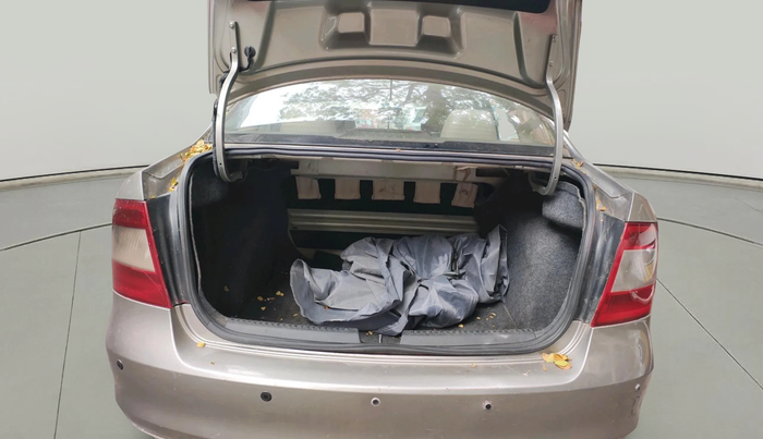 2014 Skoda Rapid 1.5 TDI CR ELEGANCE, Diesel, Manual, 1,32,070 km, exterior