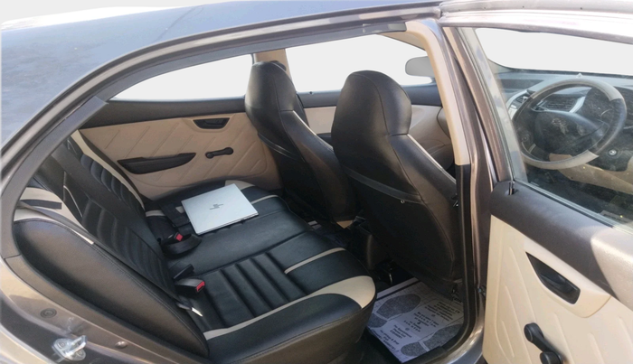 2018 Hyundai Eon MAGNA +, Petrol, Manual, 27,340 km, interior