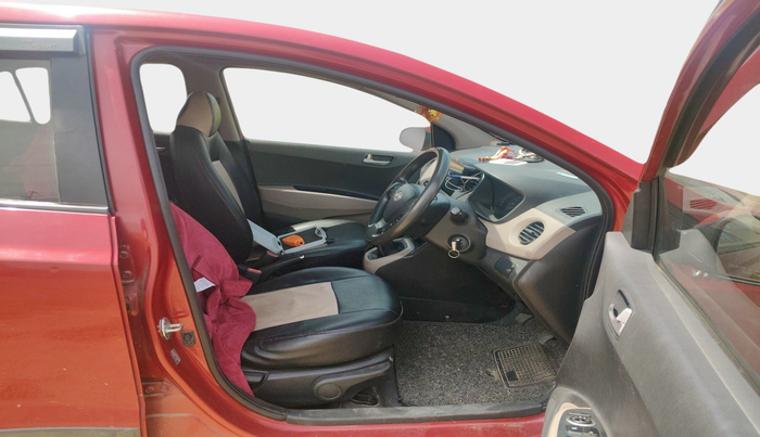 2015 Hyundai Xcent S 1.2, Petrol, Manual, 1,06,048 km, interior