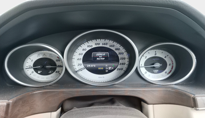 2013 Mercedes Benz E Class E 250 CDI AVANTGARDE, Diesel, Automatic, 96,709 km, interior