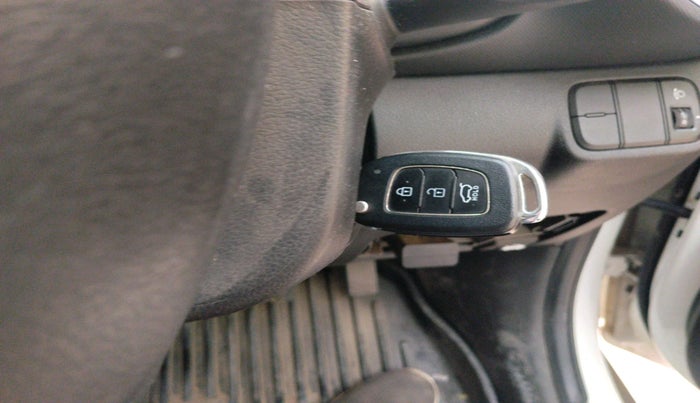 2021 Hyundai VENUE SX 1.0 TURBO, Petrol, Manual, 46,646 km, interior