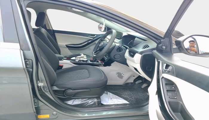 2021 Tata NEXON XZ PLUS PETROL, Petrol, Manual, 29,465 km, interior