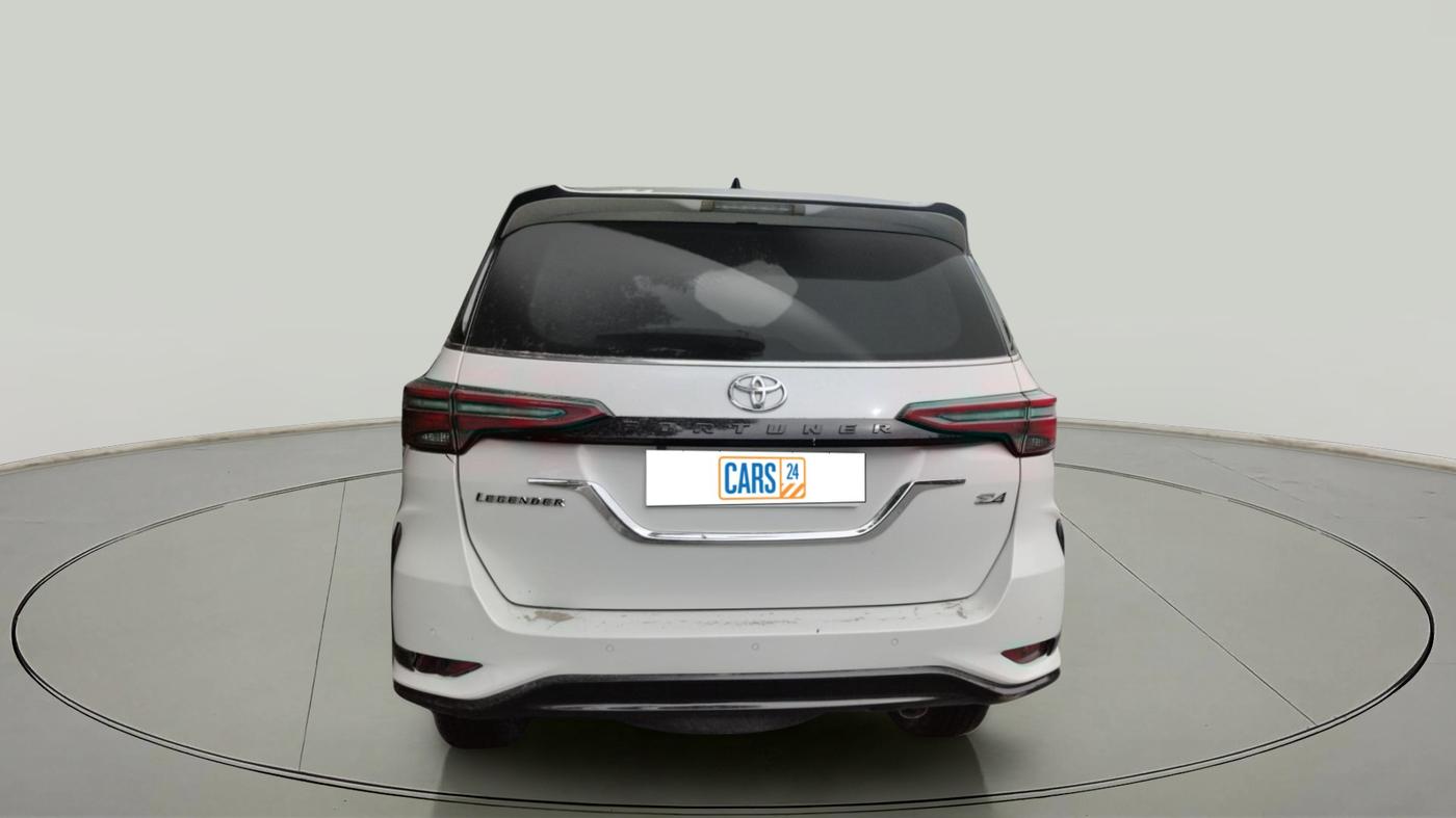 2022 Toyota Fortuner 4X4 AT 2.8 LEGENDER, Diesel, Automatic, 1,09,061 km, exterior