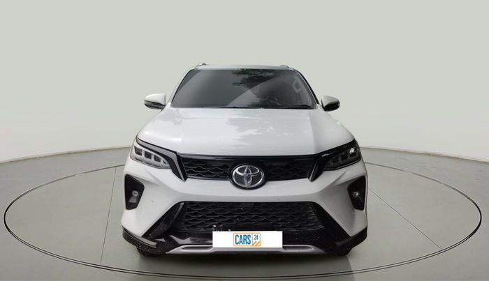 2022 Toyota Fortuner 4X4 AT 2.8 LEGENDER, Diesel, Automatic, 1,09,061 km, exterior