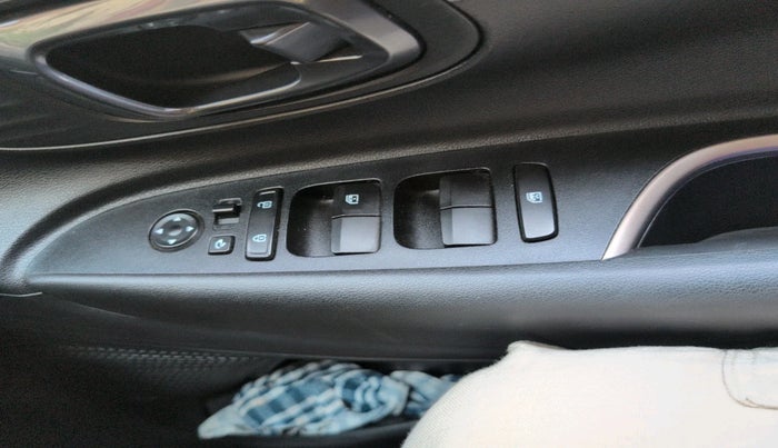 2023 Hyundai NEW I20 ASTA 1.2 MT, Petrol, Manual, 14,997 km, interior