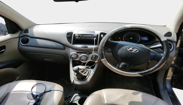 2012 Hyundai i10 MAGNA 1.1 LPG, Petrol, Manual, 1,35,586 km, interior